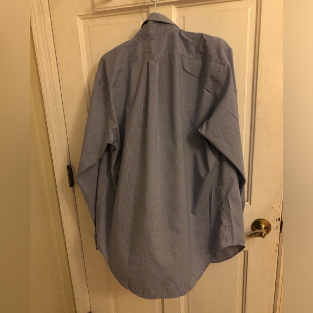 Ralph Lauren Shirt Classic Fit Blue and White Button Down Long Sleeve - Picture 3 of 7